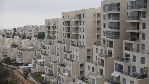 وحدات سكنية في حي غيلو غي القدس، 17 ديسمبر، 2015. (Lior Mizrahi/Flash90) وحدات سكنية في حي غيلو غي القدس، 17 ديسمبر، 2015. (Lior Mizrahi/Flash90)