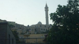 مسجد في قرية عرعرة شمال إسرائيل (Public Domain/Wikipedia)
