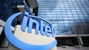 الحرم الجامعي لعملاق التكنولوجيا Intel في سانتا كلارا، كاليفورنيا. (AFP PHOTO / KIMIHIRO HOSHINO)