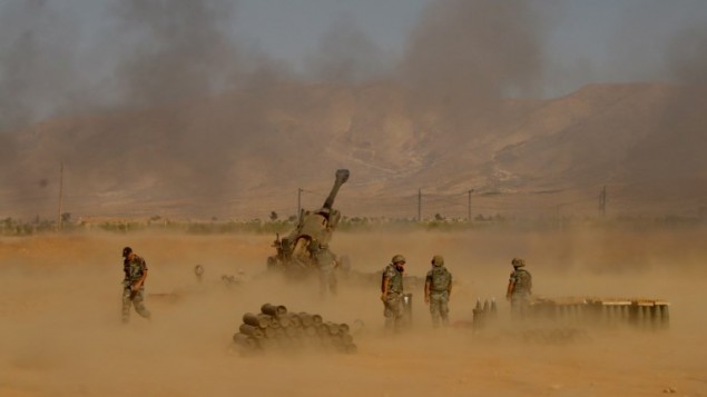 قوات الجيش اللبناني تطلق النار على جهاديين بالقرب من راس بعلبك، 17 اغسطس 2017 (STR / AFP)
