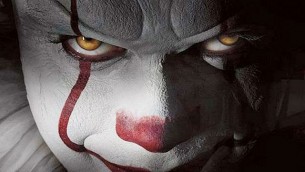 لقطة شاشة من فيلم 'It'،  الذي يُعتقد بأن ظاهرة ’المهرجين المرعبين’ المنتشرة في إسرائيل مستوحاة منه، سبتمبر 2017. (Screen capture: YouTube)