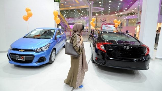 معرض سيارات مخصص للنساء في جدة، السعودية، 11 يناير 2018 (AFP/Amer Hilabi)