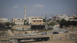 صورة توضيحية لبلدة حورة البدوية، في صحراء النقب جنوبي إسرائيل، 7 أغسطس، 2015. (Hadas Parush/Flash90)