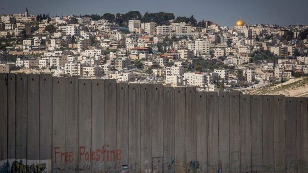 بلدة ابو ديس في الضفة الغربية، في ضواحي القدس (Miriam Alster/Flash90)