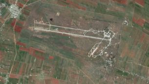قاعدة القصير العسكرية في غرب سوريا (Google Earth)