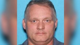 صورة رخصة قيادة منفذ هجوم اطلاق النار بكنيست في بيتسبرغ المشتبه به روبيرت باورز (Pennsylvania DOT)
