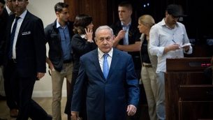 رئيس الوزراء بينيامين نتنياهو في الكنيست، 21 نوفمبر، 2018.  (Yonatan Sindel/Flash90)