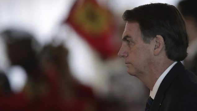 الرئيس البرازيلي جايير بولسونارو في برازيليا، البرازيل، 28 مارس 2019 (AP Photo/Eraldo Peres)