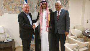 عضو الكنيست من الليكود آفي ديختر يلتقي المدون السعودي محمد سعود، 22 يوليو 2019 (Knesset Spokesperson's Office)
