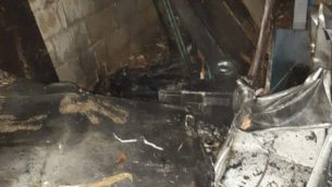اضرار في مكاتب حزب الله في بيروت، متجت بحسب الافتراض عن طائرة مسيرة اسرائيلية مفخخة، 25 اغسطس 2019 (Lebanese state media)