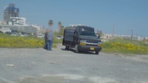 ’سيارة تجسس’ مزعومة يملكها ضابط سابق في المخابرات الإسرائيلية، كما تظهر في مقطع فيديو نشرته مجلة "فوربز"، 4 سبتمبر، 2019.  (screenshot: YouTube)