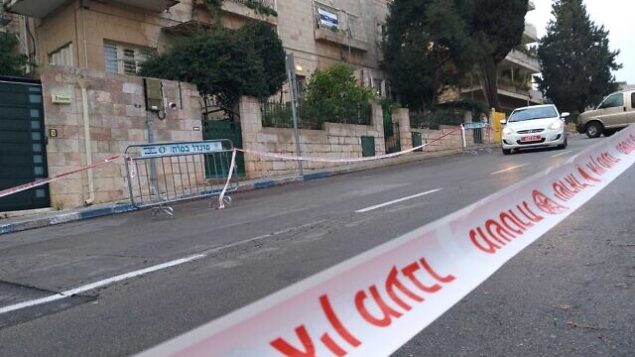 طريق مغلق وسط وسط مدينة القدس، 23 يناير، 2020. (Joshua Davidovich/Times of Israel)