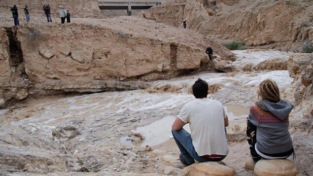 صورة توضيحية لوادي أوغ، وهو يمتد من منطقة قريبة من القدس إلى البحر الميت، 26 نوفمبر، 2014. (Maxim Dinshtein/Flash90)