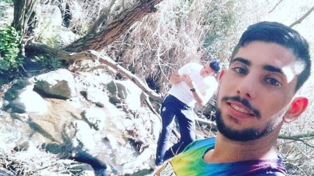 أفيك سويسا، من أشدود، الذي حالته خطيرة بعد اثابته بمرض COVID-19، أبريل 2020. (Facebook)
