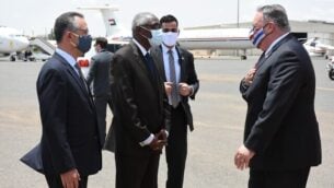 زير الخارجية الأمريكي مايك بومبيو يصل السودان، 25، أغسطس، 2020. (Twitter)