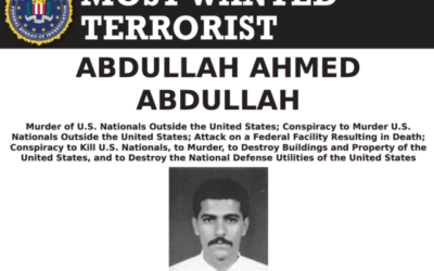عبد الله أحمد عبد الله في ملصق يعلن فيه مكتب التحقيقات الفدرالي الأمريكي عنه شخصا مطلوبا. (FBI)
