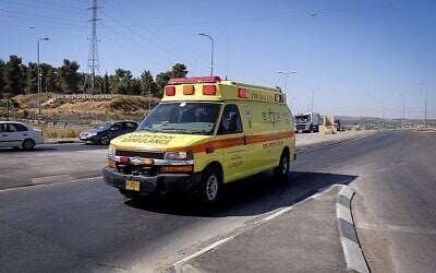 صورة توضيحية لسيارة إسعاف تابعة لنجمة داوود الحمراء. (Gershon Elinson/Flash90)