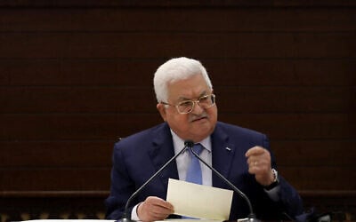 رئيس السلطة الفلسطينية محمود عباس يلقي كلمة في مدينة رام الله بالضفة الغربية، 3 سبتمبر 2020 (Alaa Badarneh/Pool/AFP)