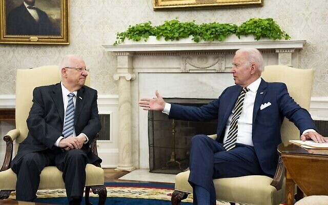 WASHINGTON, DC - JUNE 28: U.S. President Joe Biden meets with Israeli President Reuven Rivlin in the Oval Office June 28, 2021 in Washington, DC. Biden and Rivlin were expected to discuss a range of bilateral issues during their meeting.   Doug Mills/New York Times/Pool/Getty Images/AFP (Photo by POOL / GETTY IMAGES NORTH AMERICA / Getty Images via AFP)
