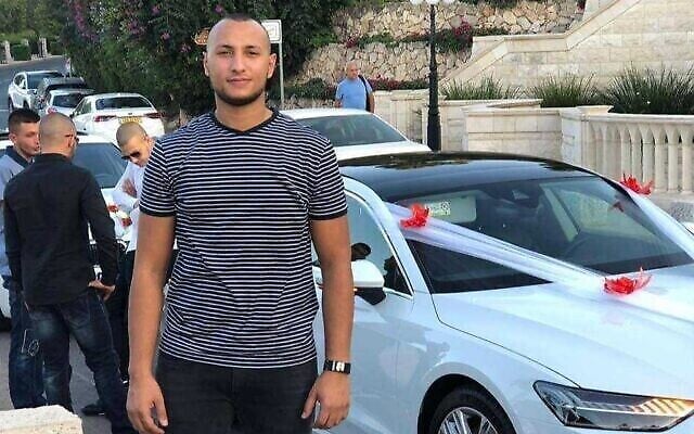 عبد قمرطة  (Courtesy)
