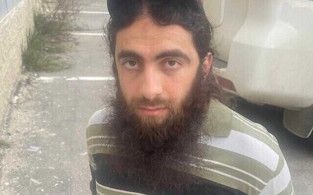 وسيم السيد، 34 عاما، فلسطيني من الخليل تربطه صلات بتنظيم داعش، يشتبه بارتكابه ثلاث جرائم قتل في القدس عامي 2019 و 2022 (Israel Police)