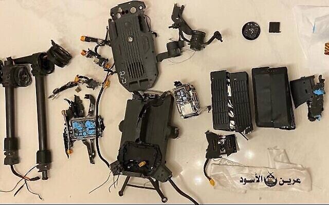 طائرة مسيرة عسكرية إسرائيلية تحطمت في مدينة نابلس في 14 أكتوبر، 2022. (Courtesy: used in accordance with Clause 27a of the Copyright Law)