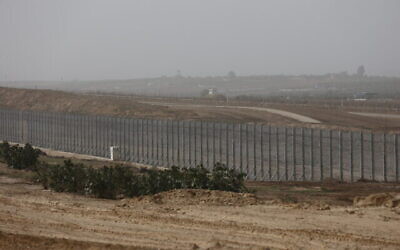 View of the portion enhanced security barrier along the Israel-Gaza border after Israel announced yesterday the completion of the enhanced security barrier around the Gaza Strip, on December 8, 2021. Photo by Flash90 *** Local Caption *** òæä
 øöåòú òæä
âãø
âáåì
çãùä
çééì
çééìéí
éùøàì