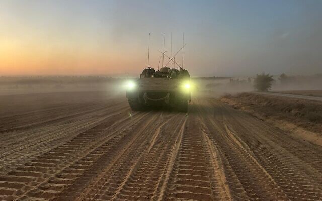 مركبة مدرعة إسرائيلية تعمل داخل قطاع غزة، 1 نوفمبر، 2023. (Israel Defense Forces)