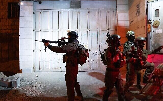 قوات الجيش الإسرائيلي تعمل في الضفة الغربية، أوائل 19 فبراير، 2024.  (IDF)