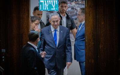 رئيس الوزراء بنيامين نتنياهو في الكنيست في 24 يونيو 2024. (Chaim Goldberg/Flash90)
