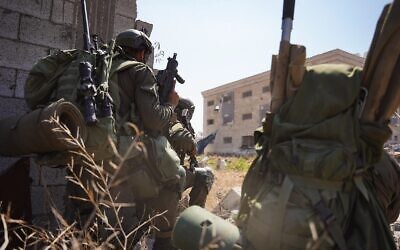 القوات الإسرائيلية في قطاع غزة، في صورة منشورة في 30 يونيو 2024. (IDF)