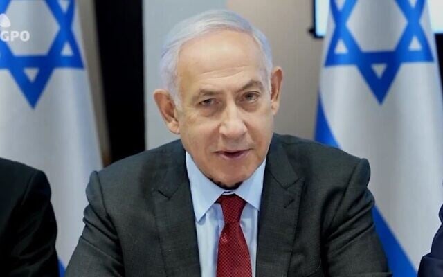 رئيس الوزراء بنيامين نتنياهو يتحدث في مستهل اجتماع الحكومة الأسبوعي في القدس في 18 أغسطس، 2024. (Screenshot/GPO) رئيس الوزراء بنيامين نتنياهو يتحدث في مستهل اجتماع الحكومة الأسبوعي في القدس في 18 أغسطس، 2024. (Screenshot/GPO)