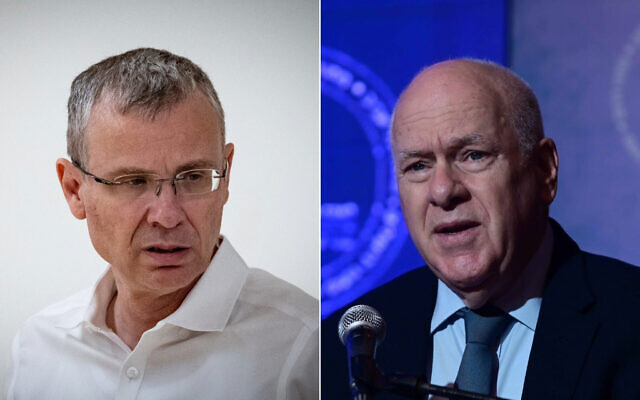 وزير العدل ياريف ليفين (يسار) في الكنيست في القدس في 9 سبتمبر 2024. (Yonatan Sindel/Flash90)؛ رئيس المحكمة العليا بالإنابة عوزي فوجلمان يتحدث في المؤتمر السنوي لنقابة المحامين في تل أبيب، 3 سبتمبر 2024. (Tomer Neuberg/Flash90) وزير العدل ياريف ليفين (يسار) في الكنيست في القدس في 9 سبتمبر 2024. (Yonatan Sindel/Flash90)؛ رئيس المحكمة العليا بالإنابة عوزي فوجلمان يتحدث في المؤتمر السنوي لنقابة المحامين في تل أبيب، 3 سبتمبر 2024. (Tomer Neuberg/Flash90)