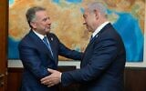 رئيس الوزراء بنيامين نتنياهو (يمين) يلتقي مبعوث ترامب ستيف ويتكوف في مكتبه في القدس في 29 يناير 2025. (Maayan Toaf/GPO)