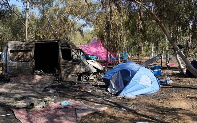 موقع مهرجان سوبر نوفا الموسيقي بالقرب من كيبوتس ريعيم، حيث قتل مسلحو حماس 364 من المحتفلين واختطفوا أكثر من 40 إلى قطاع غزة في 7 أكتوبر 2023، كما تم التقاط الصورة في 12 أكتوبر 2023. (AP Photo/Ohad Zwigenberg, File)