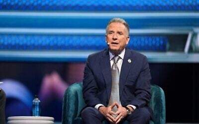 المبعوث الأمريكي الخاص ستيف ويتكوف يتحدث في منتدى الأعمال الأمريكي، في 6 نوفمبر 2025، بمدينة ميامي. (AP Photo/Rebecca Blackwell)