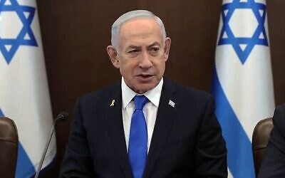 رئيس الوزراء بنيامين نتنياهو يقود اجتماعًا للحكومة في القدس، 9 نوفمبر 2025. (Screenshot/GPO)