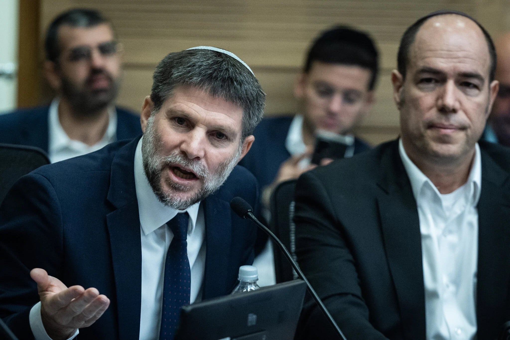 سموتريتش للنواب العرب: ليس ذنب الحكومة أنكم “تقتلون بعضكم البعض”