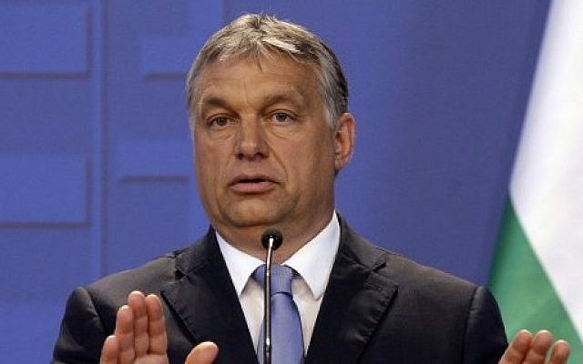 Hungarian Prime Minister Viktor Orban reacts during a joint press conference with the Austrian Chancellor in Budapest, on July 26, 2016. (AFP PHOTO / PETER KOHALMI)