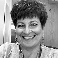 Liz Lightstone