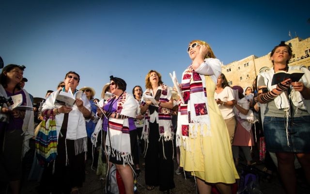 Women of the Wall recite the Shacharit morning prayer on Rosh Chodesh Av, 2013. (David Katz)
