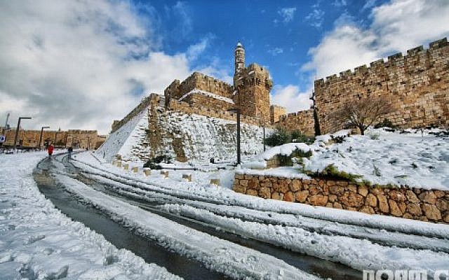 Jerusalem under the snow: Tower of David snowstorm (photo credit: Noam Chen)
