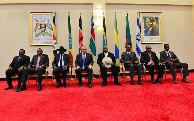 Prime Minister Benjamin Netanyahu meets with African leaders in Uganda on July 4, 2016. (Kobi Gideon/GPO)