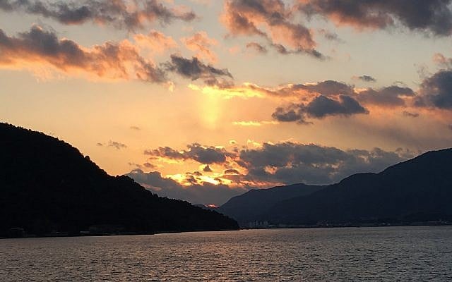 Calming island sunset in Japan where Rabbi Berger could reflect. Credit; Rabbi Berger