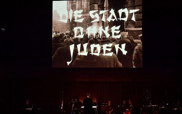 Die Stadt ohne Juden (City without Jews).
Credit: Mark Allan / Barbican. Source: Jewish News Die Stadt ohne Juden (City without Jews).
Credit: Mark Allan / Barbican. Source: Jewish News