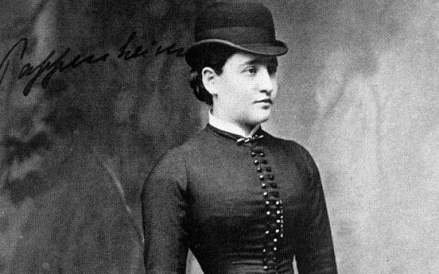 Bertha Pappenheim, 1882, at 22 years old. (From the archive of Sanatorium Bellevue, Kreuzlingen, Germany, Wikipedia)