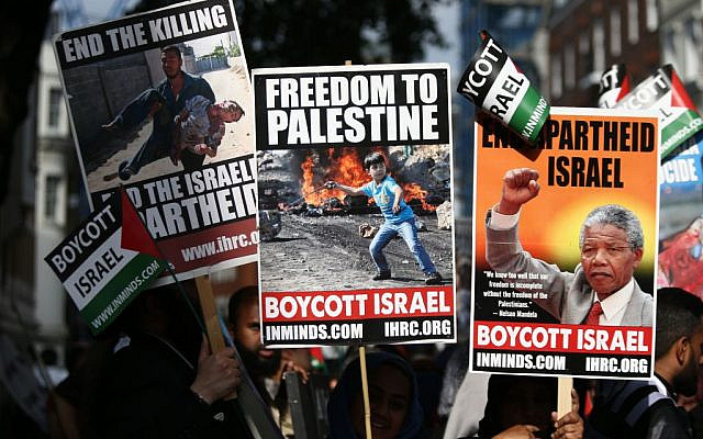 Pro-Palestinian demonstrators during an Al-Quds Day march in support of Palestinians.(June 2018) (Photo credit: Yui Mok/PA Wire)