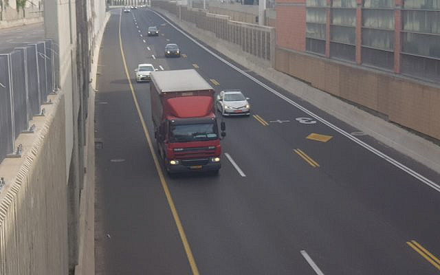 Traffic on the Ayalon during rush hour. March 18, 2020