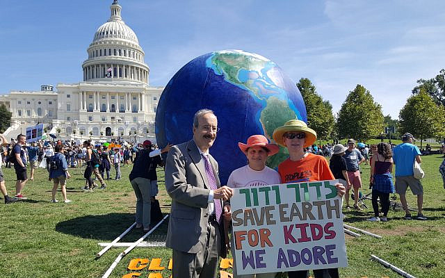 JewiSh Earth Alliance with Rep. Eliot Engel in Washington DC (courtesy)