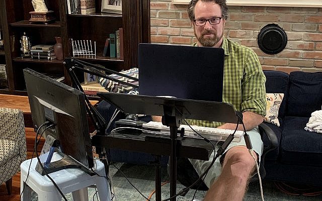 David Winitsky, hosting the Zoom contest in his living room studio. (courtesy, of David Winitsky)